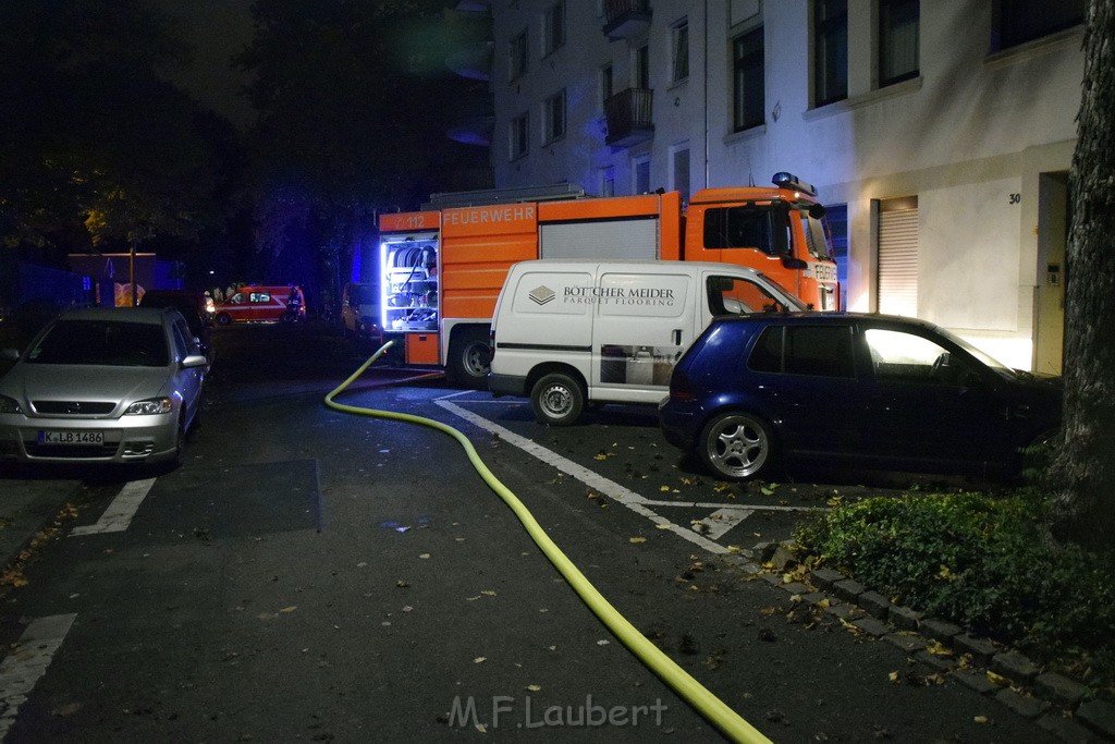 Feuer 2 Y Kellerbrand Koeln Humbold Gremberg Hachenburgerstr P276.JPG - Miklos Laubert